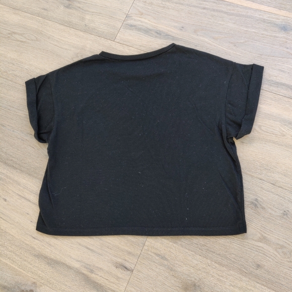 2KUHL - #Hashtag Cropped Graphic Tee - Picture 3 of 4